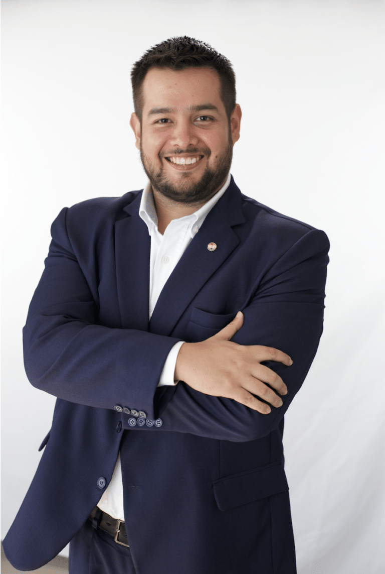 Enrique Quintana: “Queremos una gestión más dinámica, cercana y digital para Luque”